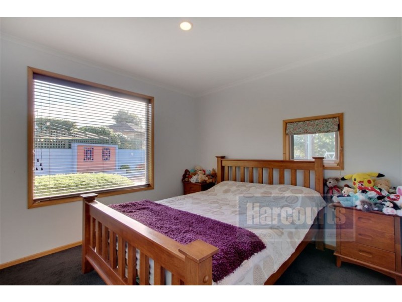 39 Calder Crescent, Blackmans Bay TAS 7052