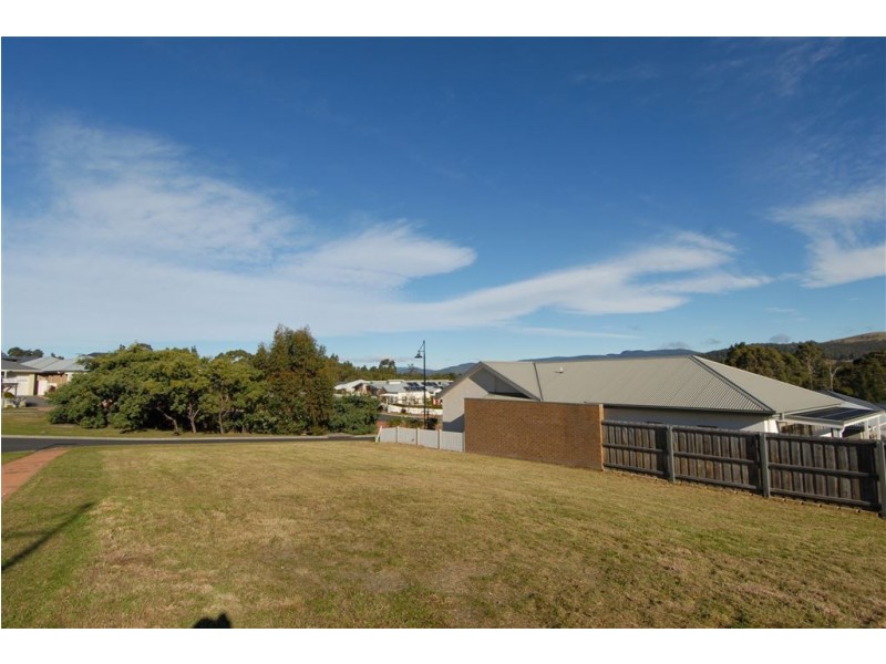 18 Alfreds Garden, Kingston TAS 7050