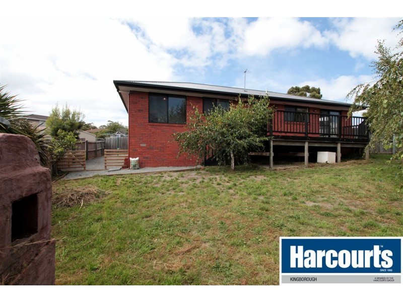 2/297 Redwood Road, Kingston TAS 7050