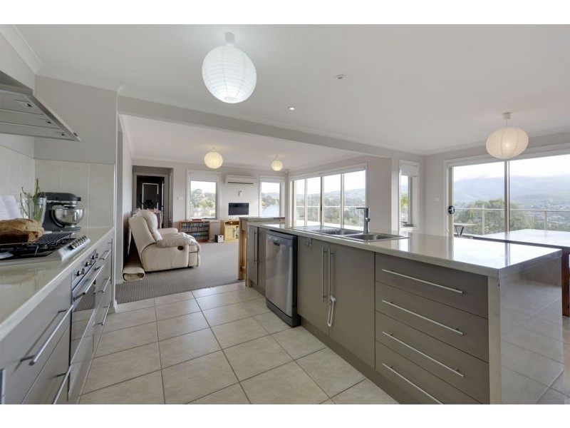 39 Lucas Street, Kingston TAS 7050