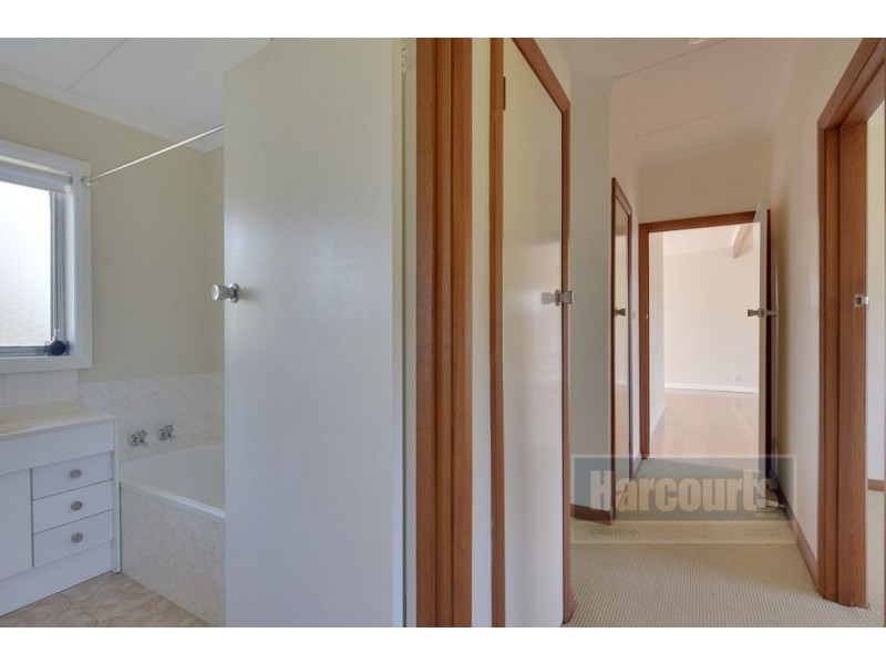 13 Swift Place, Kingston TAS 7050