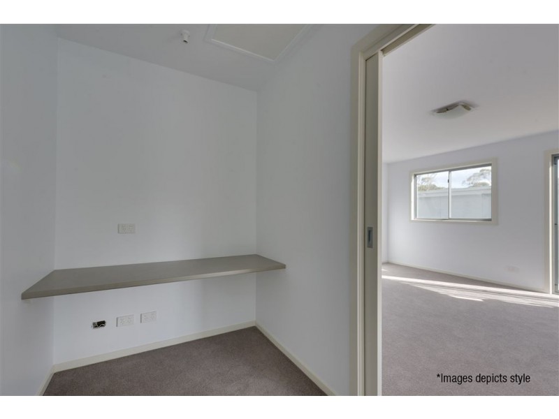 2/17 Sandstone Grove, Blackmans Bay TAS 7052