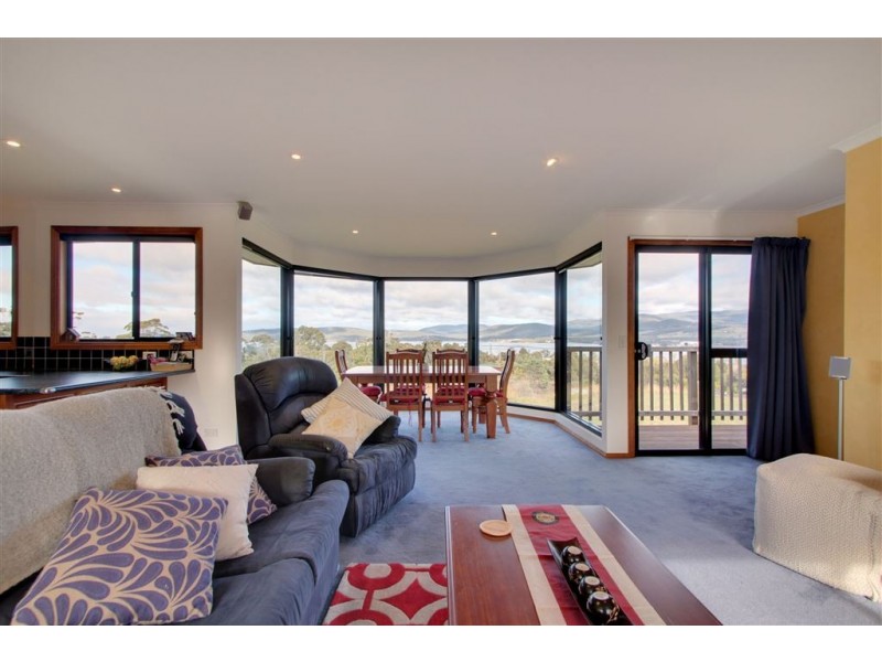 51 Draper Road, Howden TAS 7054