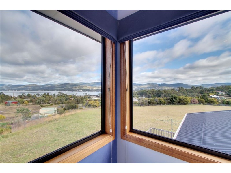 51 Draper Road, Howden TAS 7054