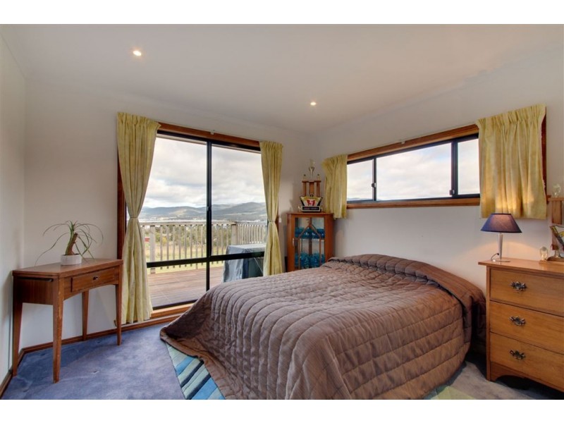 51 Draper Road, Howden TAS 7054