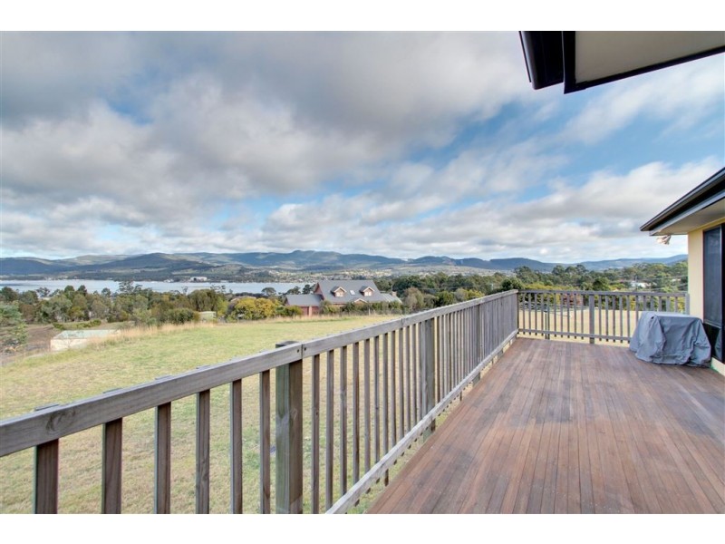51 Draper Road, Howden TAS 7054