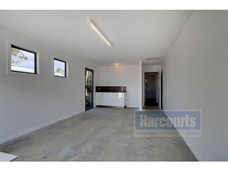 15/130 Burwood Drive, Blackmans Bay TAS 7052