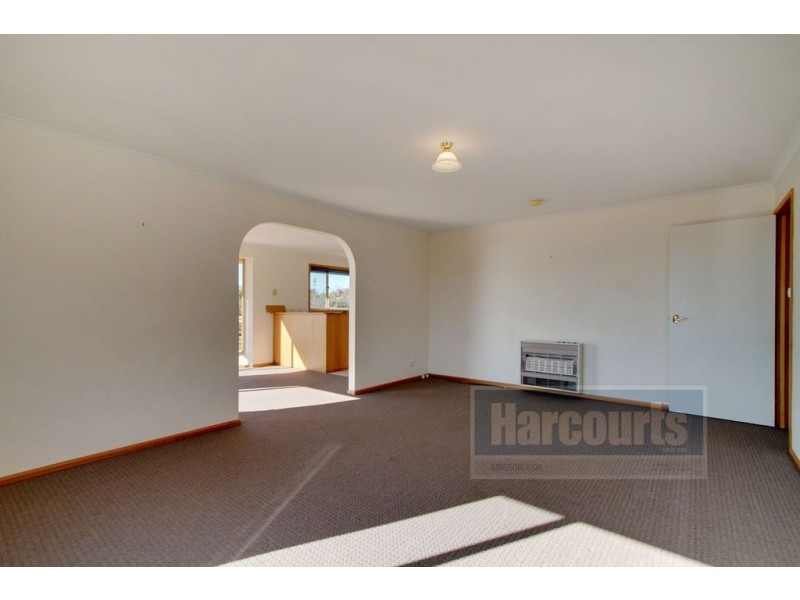 2/5 Donohoe Garden, Kingston Beach TAS 7050