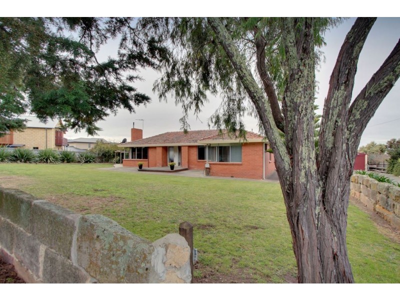 16 Adelong Drive, Kingston TAS 7050