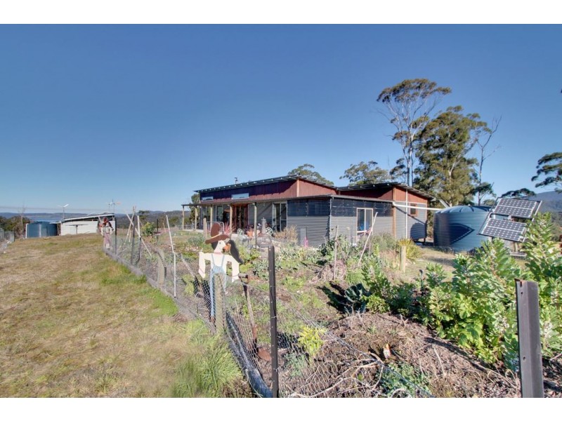 38 Bruschs Road, Oyster Cove TAS 7150