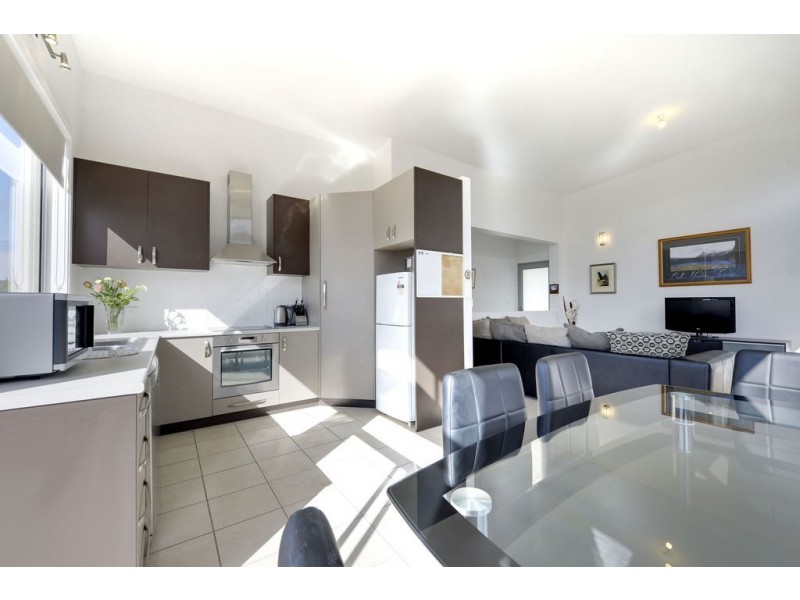 1/54 Ineke Drive, Kingston TAS 7050