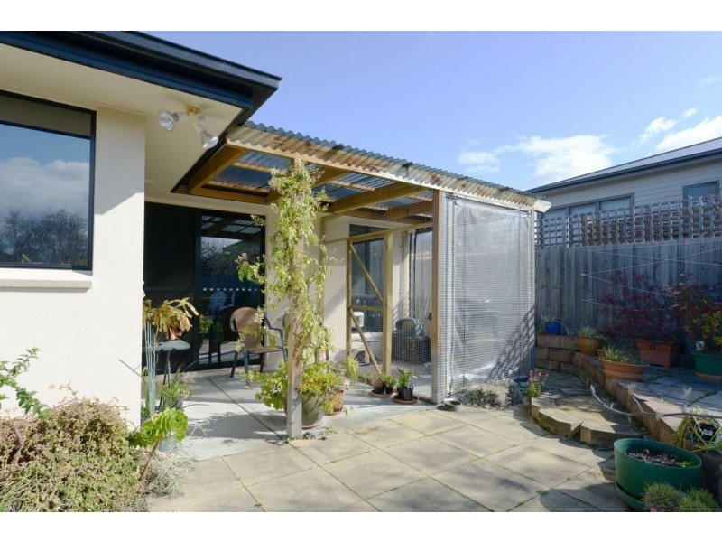 1/26 Pearsall Avenue, Blackmans Bay TAS 7052