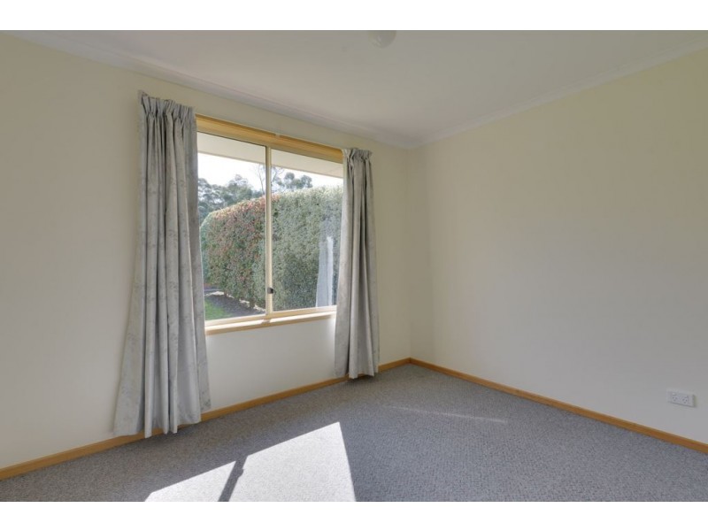 193 Roslyn Avenue, Blackmans Bay TAS 7052
