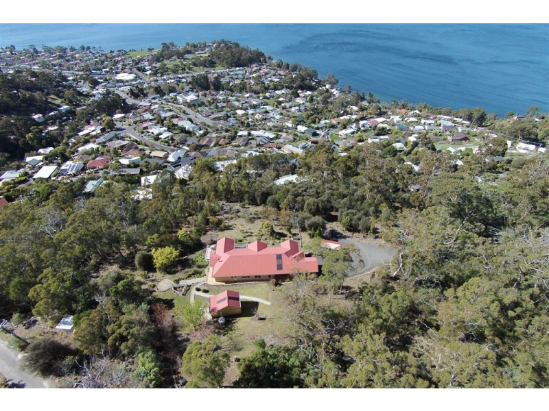 6 Kunzea Road, Taroona TAS 7053