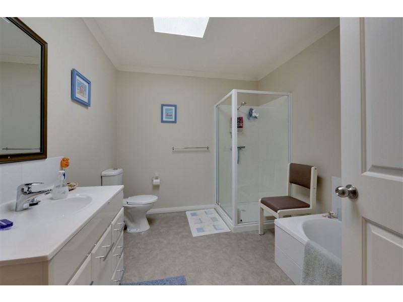 27 Moir Road, Kingston TAS 7050