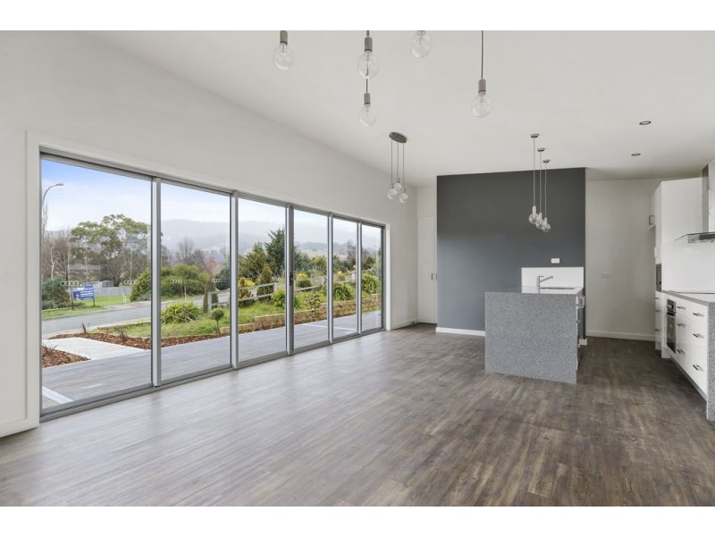 1 Plum Tree Close, Huonville TAS 7109