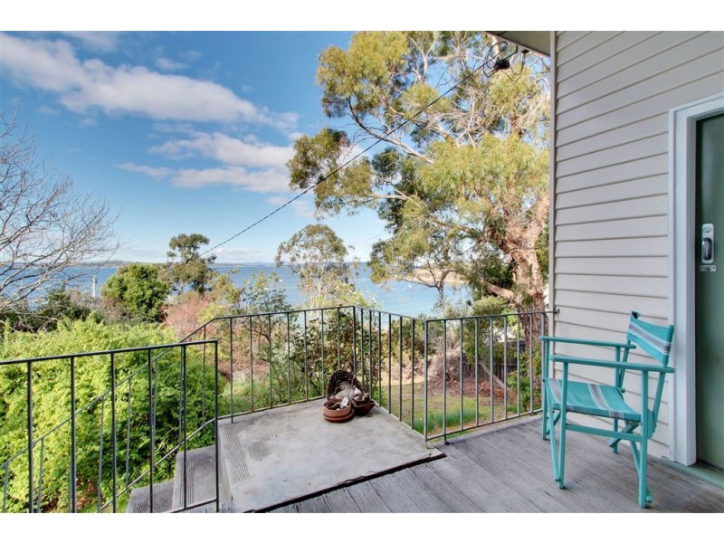 77 Wells Parade, Blackmans Bay TAS 7052