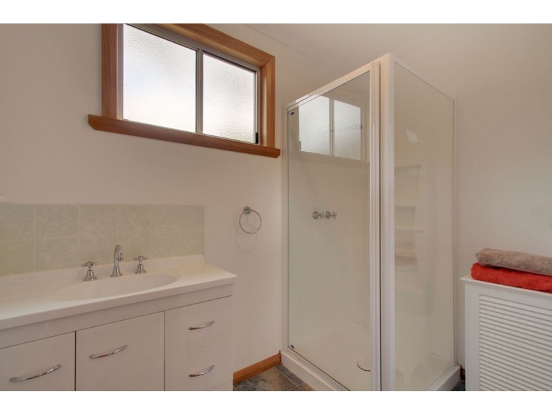 57 Bruny Island Main Road, Dennes Point TAS 7150