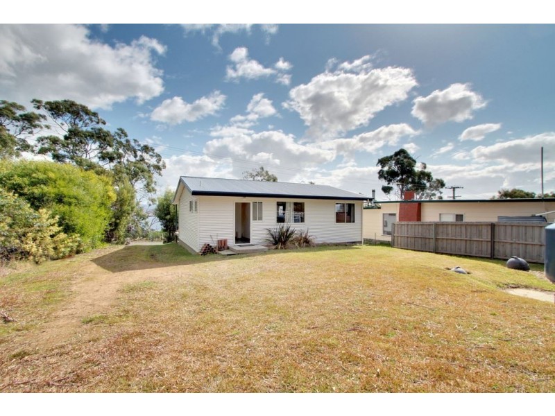 57 Bruny Island Main Road, Dennes Point TAS 7150