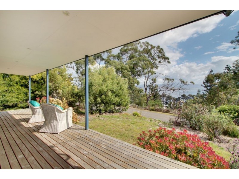 57 Bruny Island Main Road, Dennes Point TAS 7150