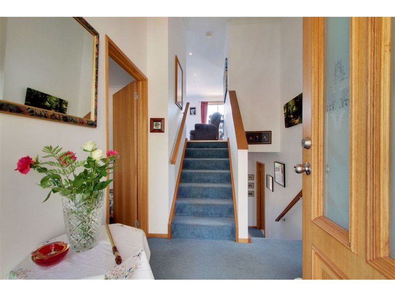 13 Sandra Drive, Blackmans Bay TAS 7052