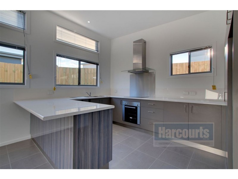 21/130 Burwood, Blackmans Bay TAS 7052