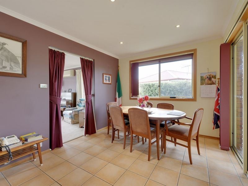 6 Sonnat Drive, Kingston TAS 7050