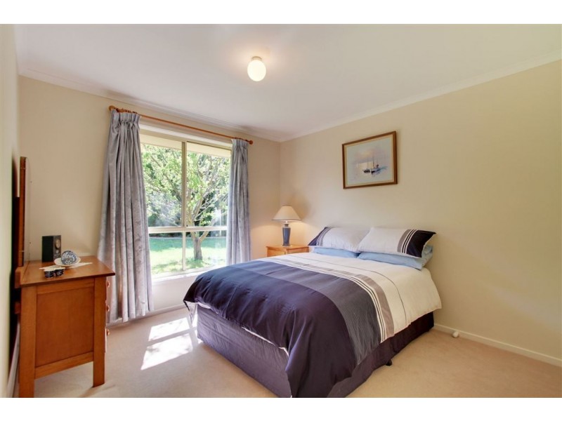 4 Freesia Crescent, Kingston TAS 7050