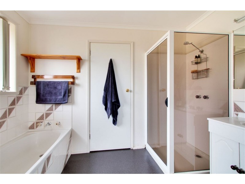 5 Fryer Street, Kingston TAS 7050