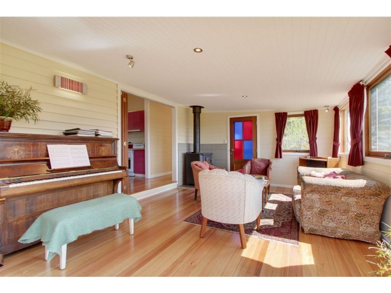 15 Tramway Crescent, Margate TAS 7054