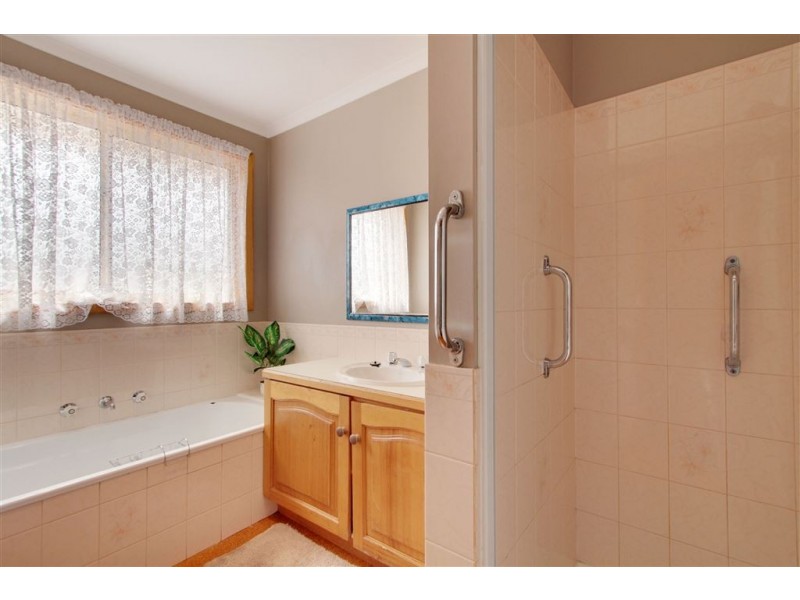 34 Beach Road, Margate TAS 7054