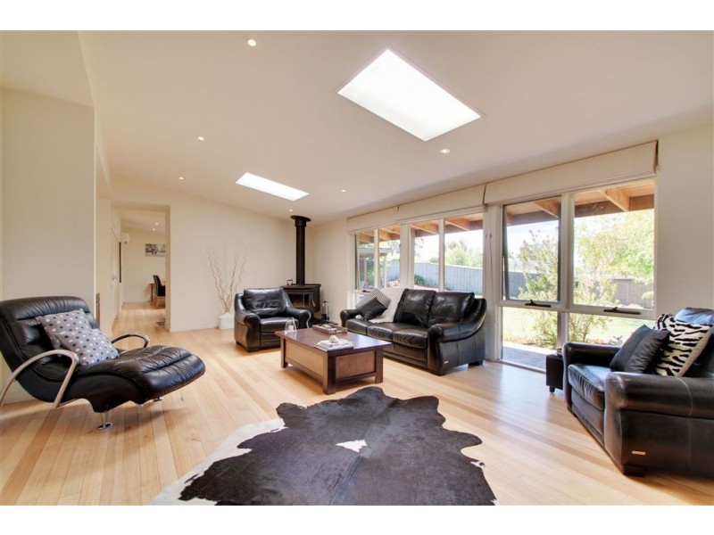 31 Burwood Drive, Blackmans Bay TAS 7052