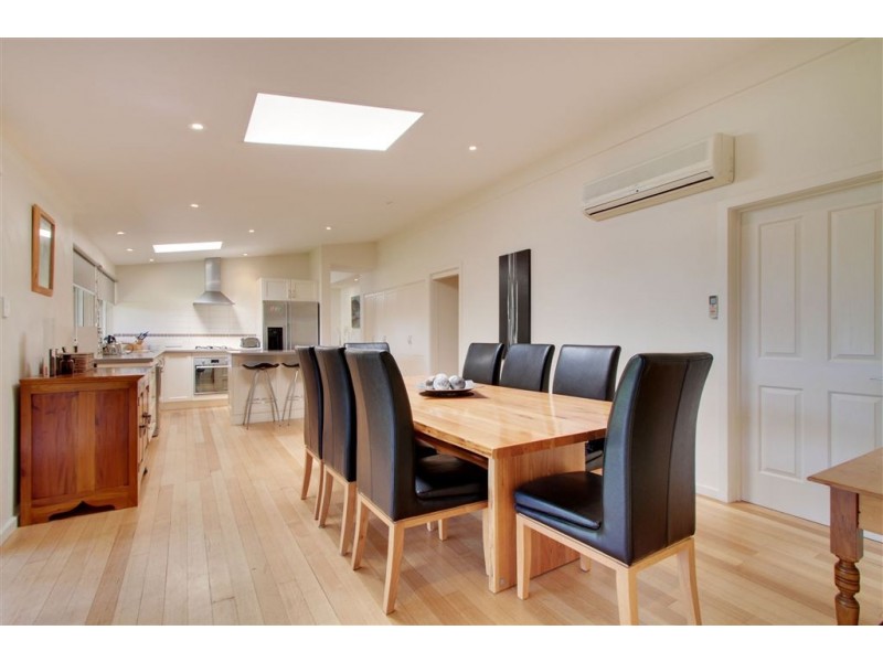 31 Burwood Drive, Blackmans Bay TAS 7052
