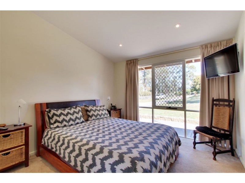 31 Burwood Drive, Blackmans Bay TAS 7052