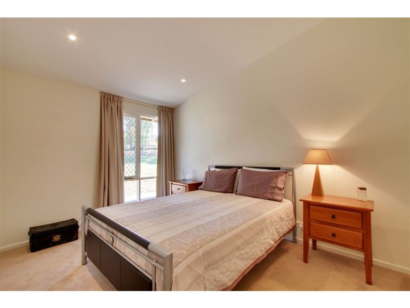 31 Burwood Drive, Blackmans Bay TAS 7052