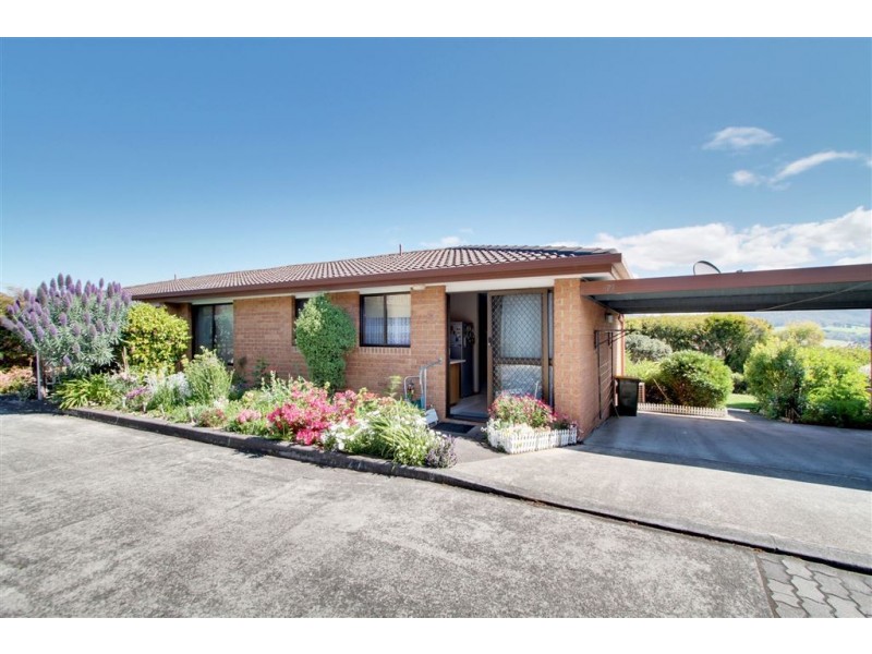 27 Village Drive, Kingston TAS 7050