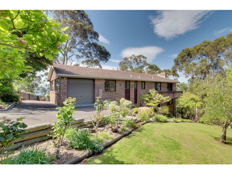 2 Mirramar Park, Blackmans Bay TAS 7052