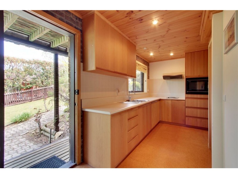 2 Mirramar Park, Blackmans Bay TAS 7052