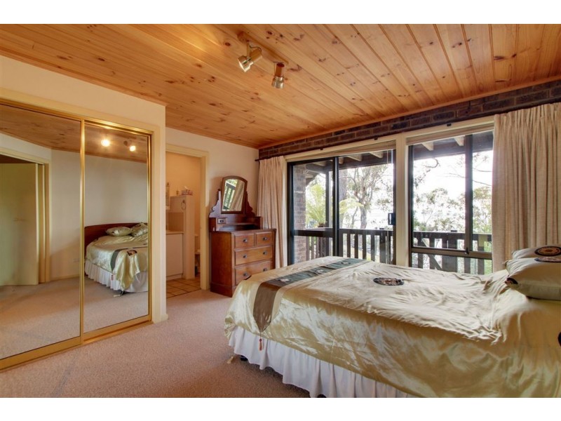 2 Mirramar Park, Blackmans Bay TAS 7052