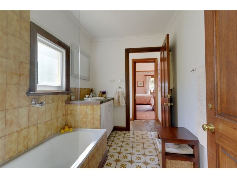 58 Beach Road, Margate TAS 7054