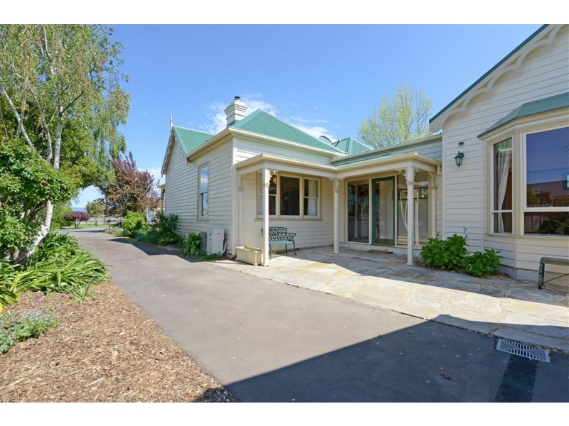 58 Beach Road, Margate TAS 7054