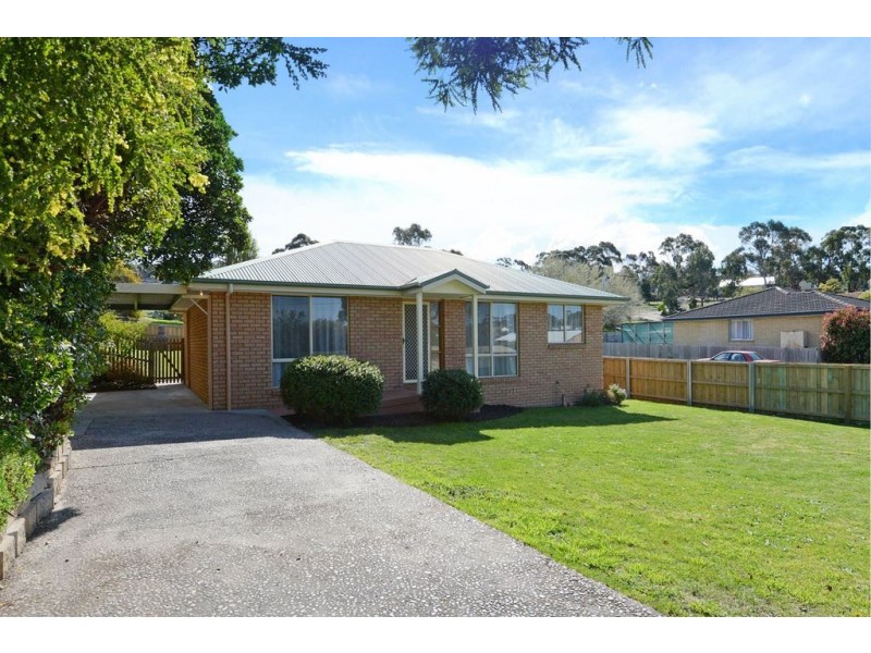 193 Roslyn Avenue, Blackmans Bay TAS 7052