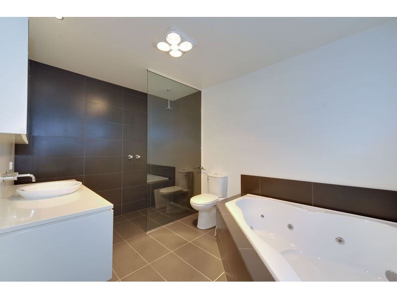 16A Ocean Esplanade, Blackmans Bay TAS 7052