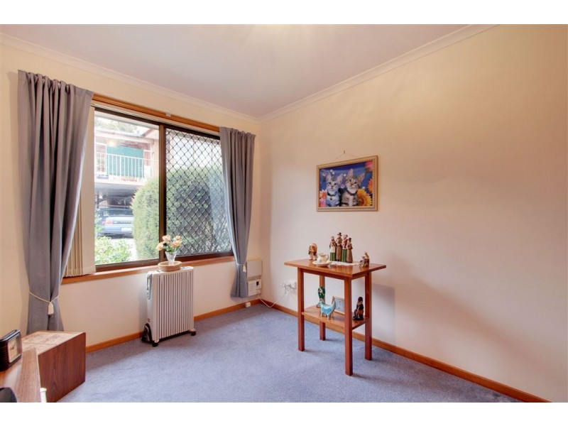 21 Village Drive, Kingston TAS 7050