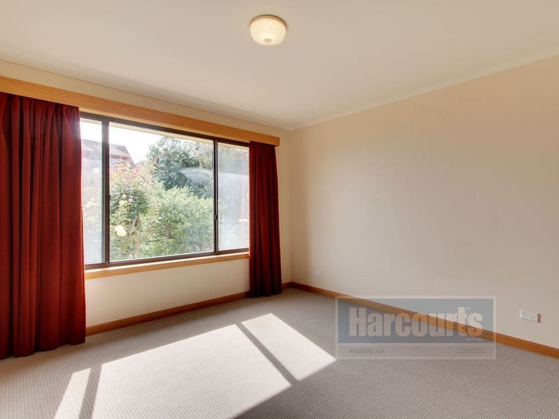 54 Flowerpot Crescent, Blackmans Bay TAS 7052