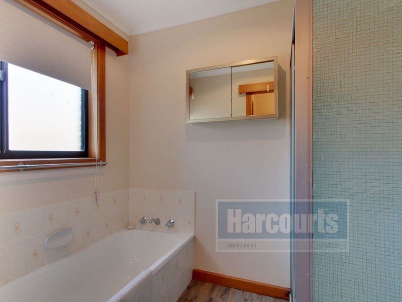 54 Flowerpot Crescent, Blackmans Bay TAS 7052