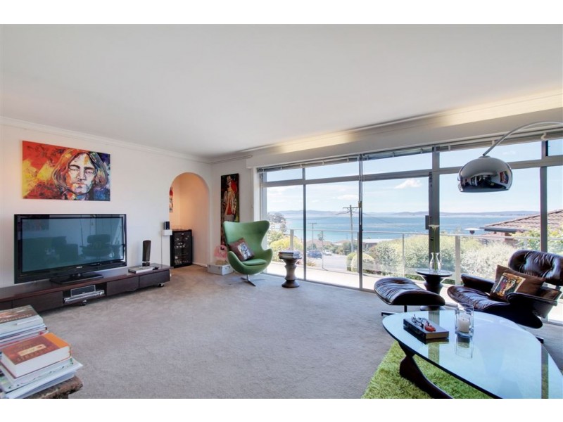27 Illawarra Court, Blackmans Bay TAS 7052