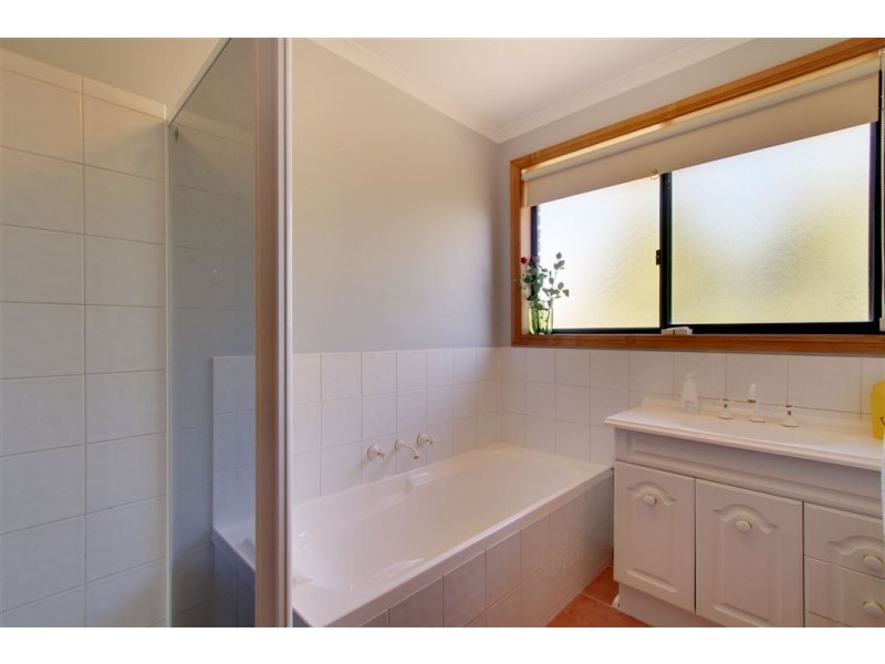 66 Willowbend Road, Kingston TAS 7050