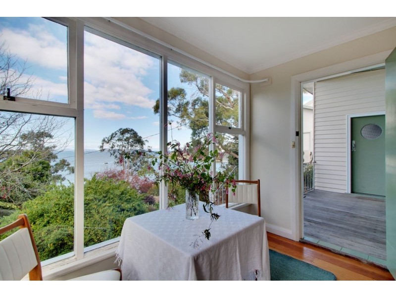 77 Wells Parade, Blackmans Bay TAS 7052