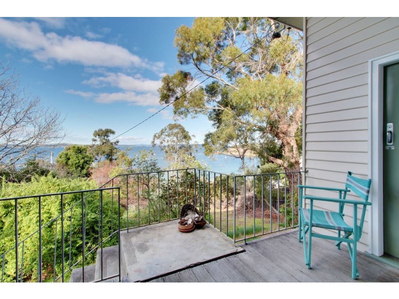 77 Wells Parade, Blackmans Bay TAS 7052